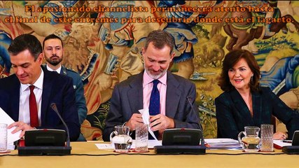 Felipe VI El Preparao tomado como un soplagaitas por el Jefe del Gobierno y tres mujeres alagartadas