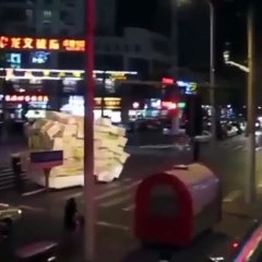 Amazing video of unbelievable act of crazy man, once time watch it,,,