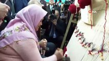 Cumhurbaşkanı Erdoğan Türk Bayraklı Halıya İlmek Attı