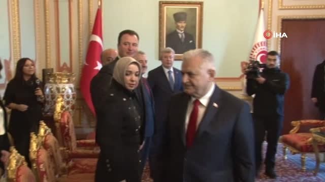 Binali Yıldırım Meclis Başkanlığı Görevinden İstifa Etti