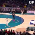 Space Jam GIANNIS DUNK !