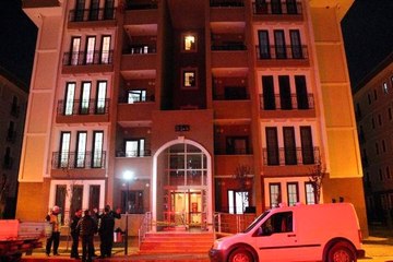 Eski Eşini ve Kızını Öldüren, Oğlunu Yaralayan Babaya Ceza Yağdı
