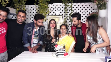 Star Studded Birthday Celebration of Lira Soni | Must Watch