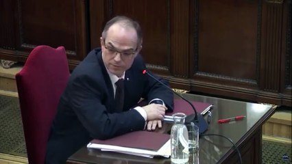 Turull 'La primera vegada que vaig veure una urna va ser per la conferència de premsa'