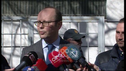 Ora News - Protesta, avokati i të arrestuarve: Nuk është ushtruar dhunë, janë falsifikuar provat