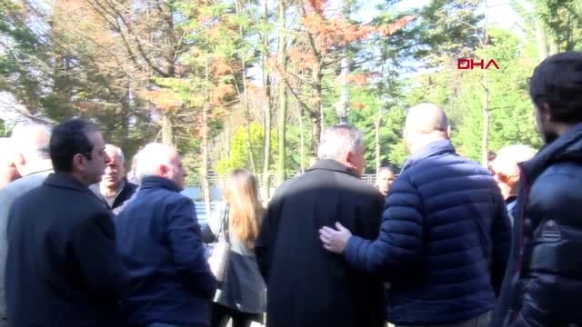 Spor Aziz Yıldırım, Arda Turan ve Emre Belözoğlu Cenazede Bir Araya Geldiler