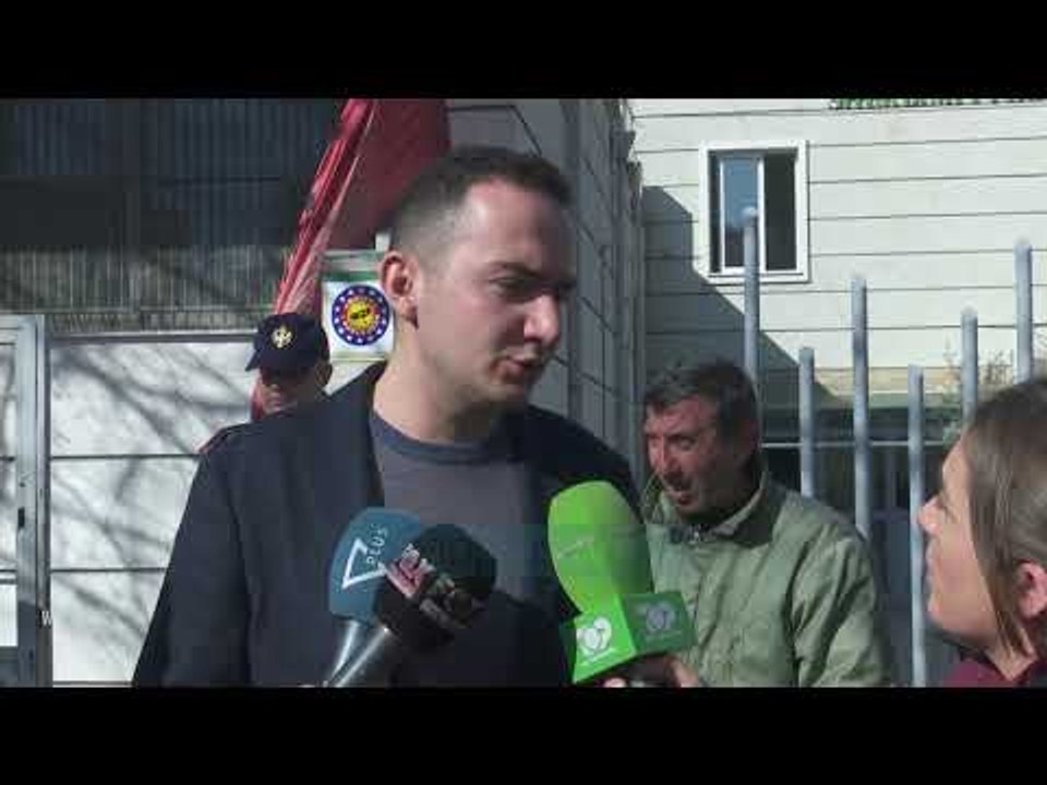 Prokuroria kërkon burg për 15 nga protestuesit e opozitës - News, Lajme - Vizion Plus