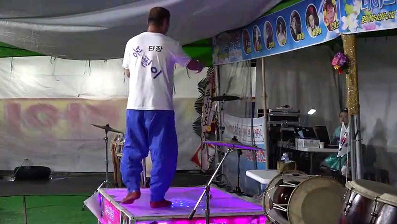 *태양이*품바- 처음으로 촛불쇼 도전!!!     봉필이단장으로 마무리 _.8.15