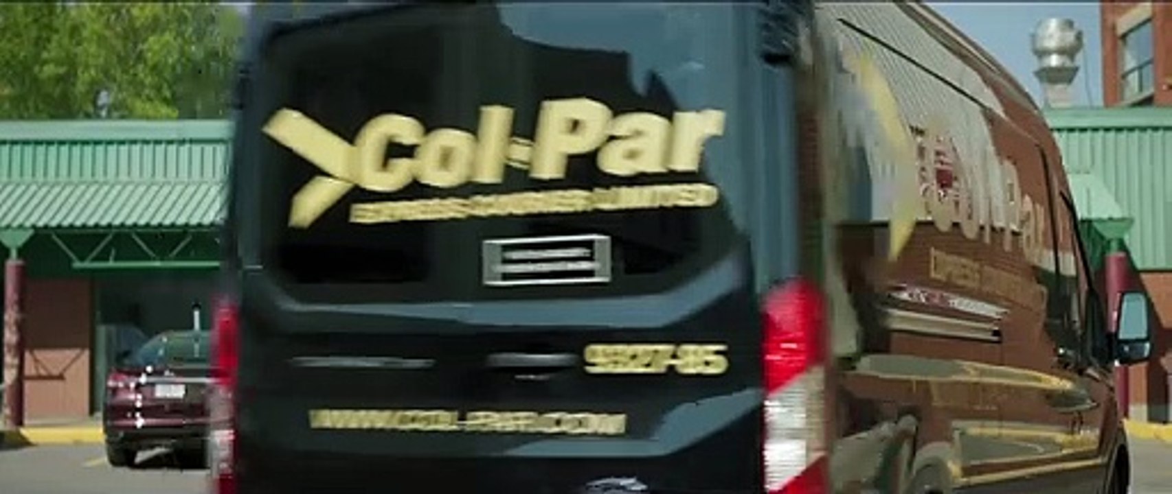 Bande-annonce La Chute de l'empire américain de Denys Arcand - en salles le 20 février (1)