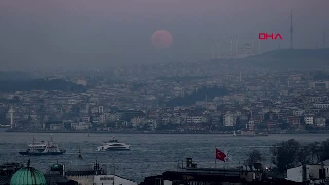 Süper Ay İstanbul'da Böyle Görüntülendi 3