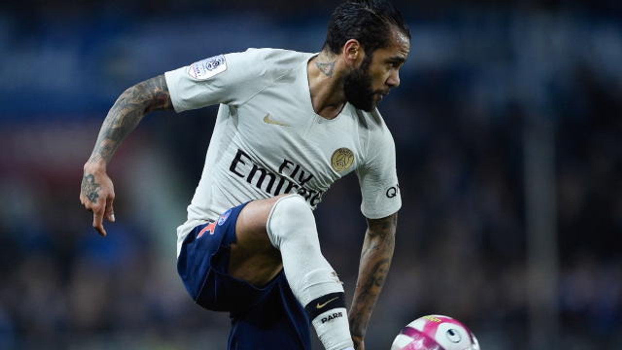 PSG - Tuchel : "Alves est un leader et un modèle pour tous les autres"