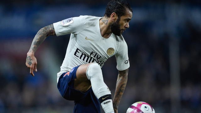PSG - Tuchel : Alves est un leader et un modèle pour tous les autres