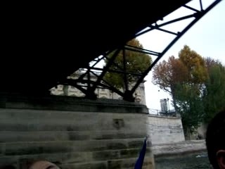 Paris en novembre depuis bâteau video3