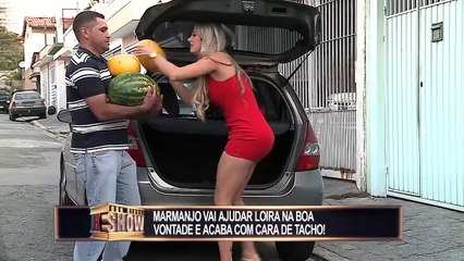 FOI AJUDAR LOIRA BONITA E SE DEU MAL