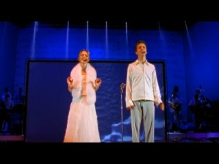 Sandy e Junior - Em Cada Sonho (O Amor Feito Flecha) (My Heart Will Go On)