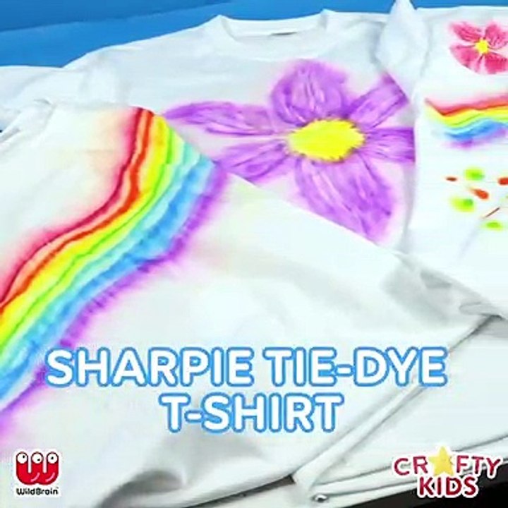 How to Do Sharpie Tie Dye | Crafts for Kids | Cool T-shirt