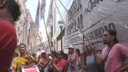 Cientos de argentinos protestan contra la bajada de edad penal a los 15 años
