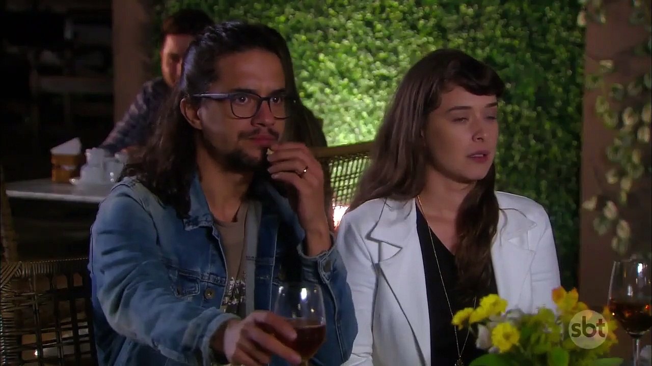 Jantar dos casais termina em barraco | As Aventuras de Poliana