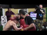 RAW POWER & GREAT FEET - OSCAR VALDEZ DEMONSTRATES HIS SKILLS FOR THE CAMERAS / iFL TV
