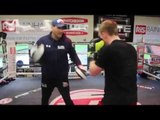 EARNING THAT EDAM! - TED CHEESEMAN SMASHES THE HEAVYBAG & HAMMERS THE PADS WITH TONY SIMS
