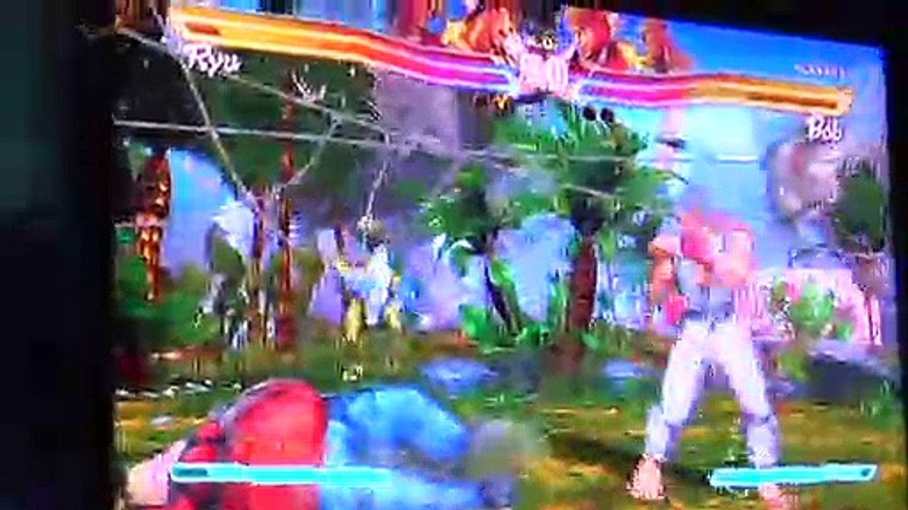Jugando a Street Fighter x Tekken - Vandal TV E3 2011