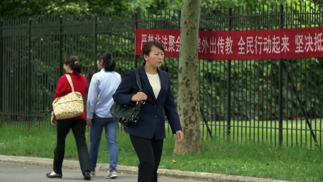 Filme evangélico Rompendo armadilhas Trecho 6 – Por que o Partido Comunista Chinês persegue a Igreja de Deus Todo-Poderoso