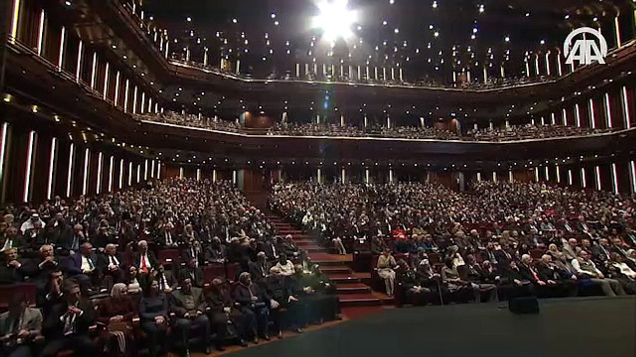 Cumhurbaşkanı Erdoğan: Kuşakların aynı çatı altında yaşadığı bir Türkiye istiyoruz