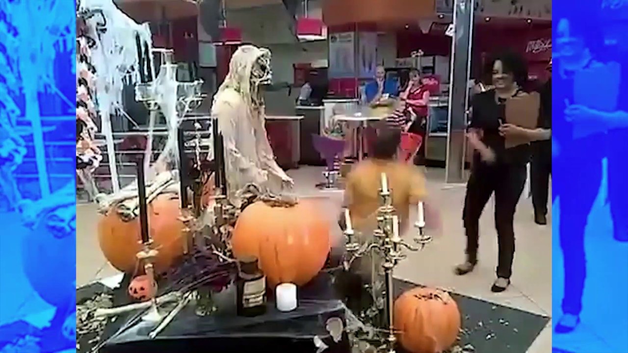 Cette blague d’Halloween dans un supermarché tourne très mal
