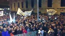 Matteo Salvini a Bari accolto da migliaia di persone