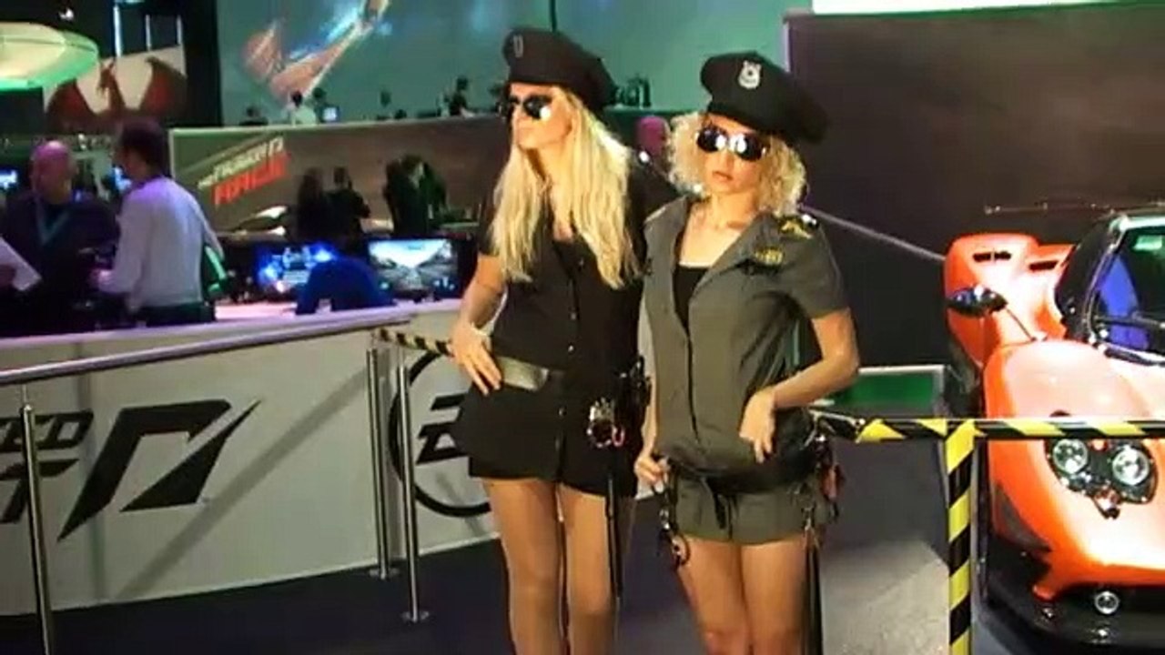 Jugando a Need for Speed Hot Pursuit - Vandal TV Gamescom