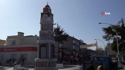 İznik'te saat kulesinin saatleri durdu