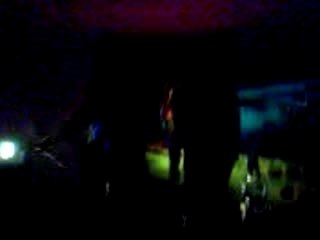 comment tuer une chanson