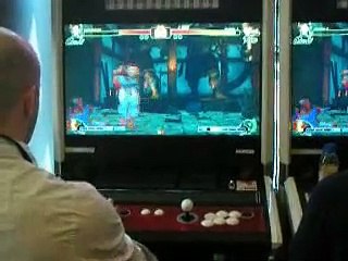 Street Fighter IV - Jugando 2