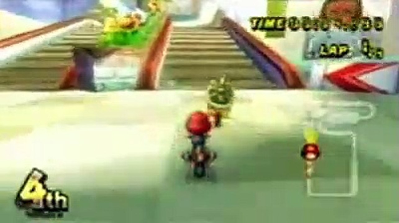 Mario Kart Wii - Coconuts Mall