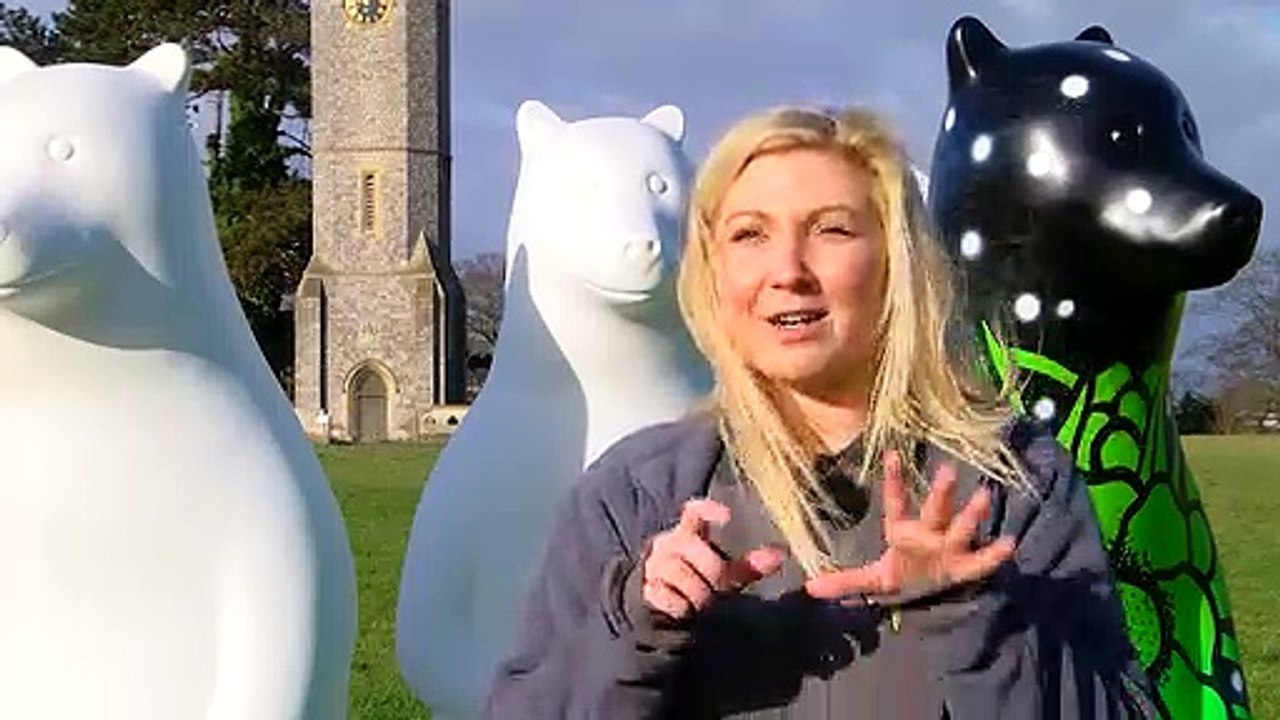LIFE-SIZED Bear Sculptures at Wild Place! 