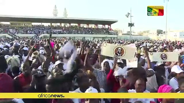 Présidentielle au Sénégal : le président Sall promet l'émergence, l'opposition dénonce un Plan Sénégal endettement