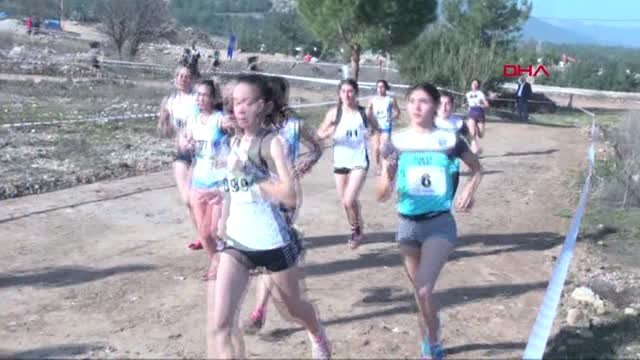 Spor Türkiye Kros Ligi'nin Finali Denizli'de Yapıldı