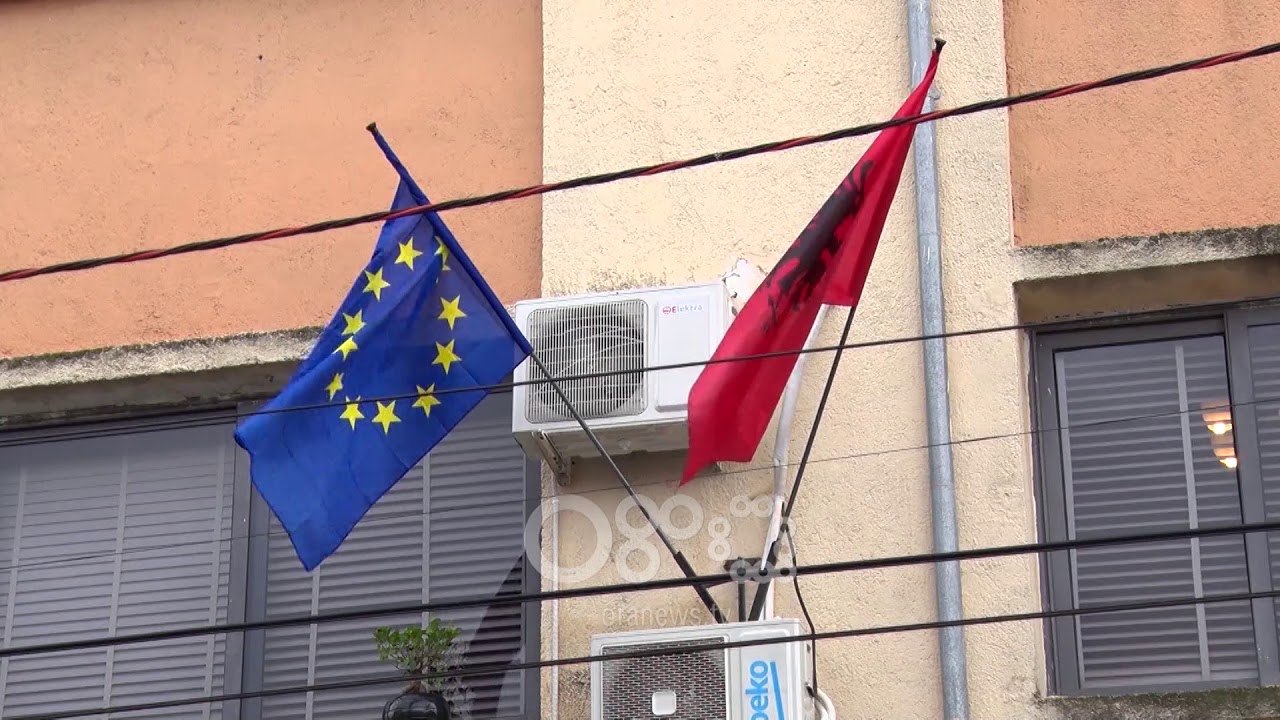 Ora News - Pasuritë, "ngelin" 65% e gjyqtarëve të administratives