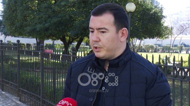 Ora News - Krijohet sindikata që mbron të drejtat e punonjësve në call center