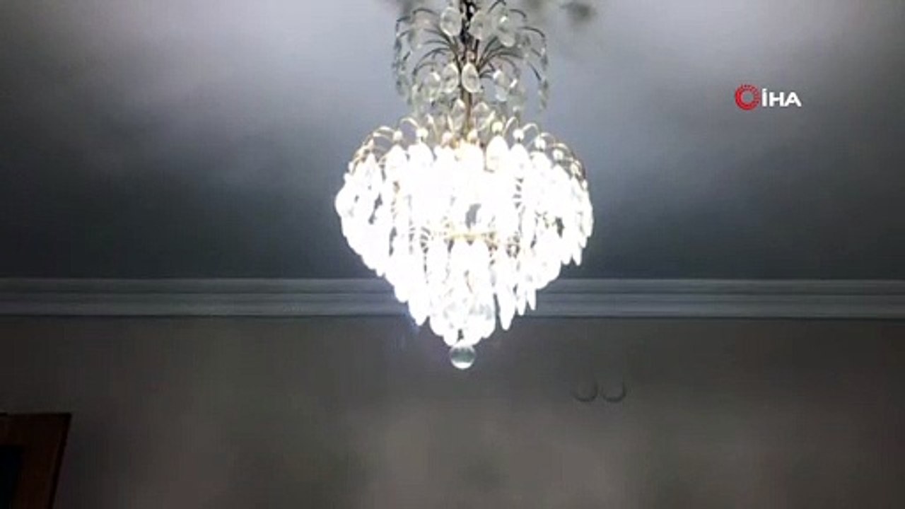 - Çanakkale’nin Ayvacık ilçesinde 5.0 büyüklüğünde deprem meydana geldi. Deprem çevre illerden de hissedildi.