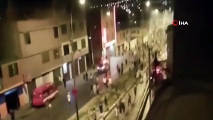 - Peru'da Taraftarlar Birbirine Girdi: 2 Ölü, 9 Yaralı
