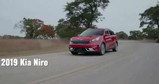 2019 Hyundai Tucson Des Moines, IA | 2019 Kia Niro vs 2019 Hyundai Tucson Des Moines, IA