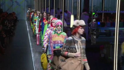 La moda a Milano ricorda Karl Lagerfeld