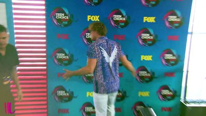 Logan Paul Hit In The Face During Charity Event In New Video | Hollywoodlife