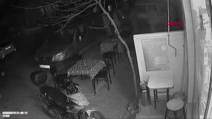 Çanakkale'deki Deprem Anı Güvenlik Kamerasına Yansıdı 2