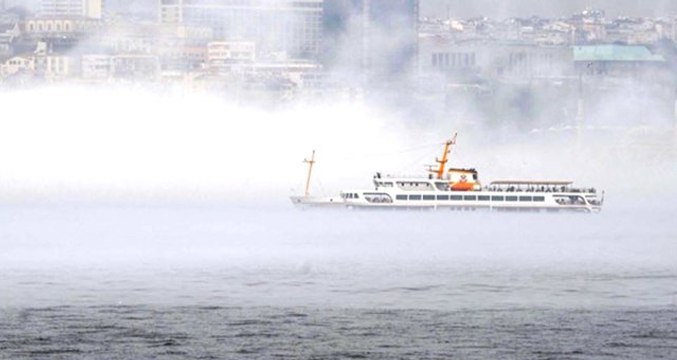 Yoğun Sis Nedeniyle Tüm Şehir Hatları Vapur Seferleri ve İDO'nun Bazı Seferleri İptal Edildi