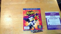 Batman: Return of the Caped Crusaders Blu-Ray/DVD/Digital HD Unboxing