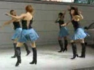 Mondial de l'automobile 2006 Hyundai show girl