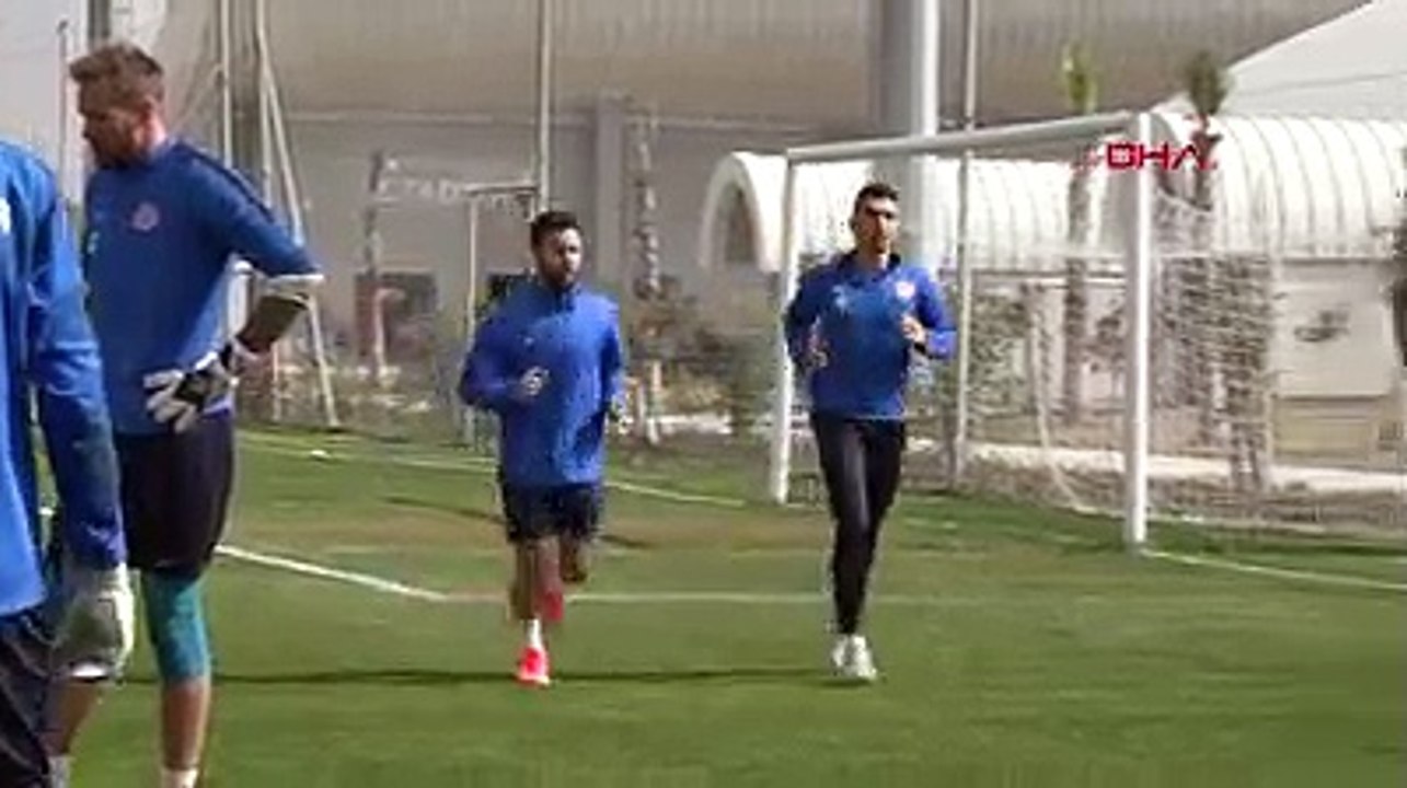 Tarık Çamdal: Yeniden milli takım formasını giymek istiyorum