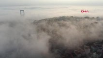 Sis Altındaki İstanbul Boğazının Havadan Büyüleyici Görüntüleri